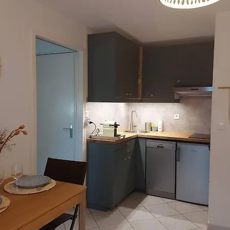 F2 A 100M De La Plage Avec Wifi. Apartament Cabourg